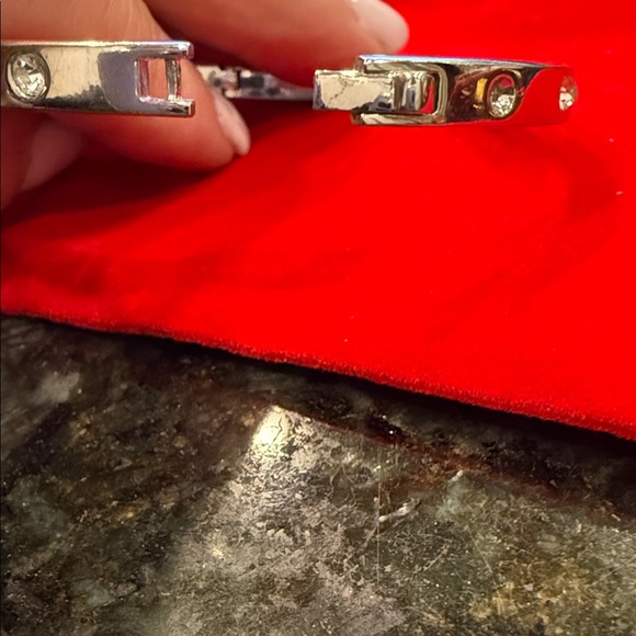Kate Spade Love click bracelet. Silver tone. Diamond-like stones. - Picture 5 of 7